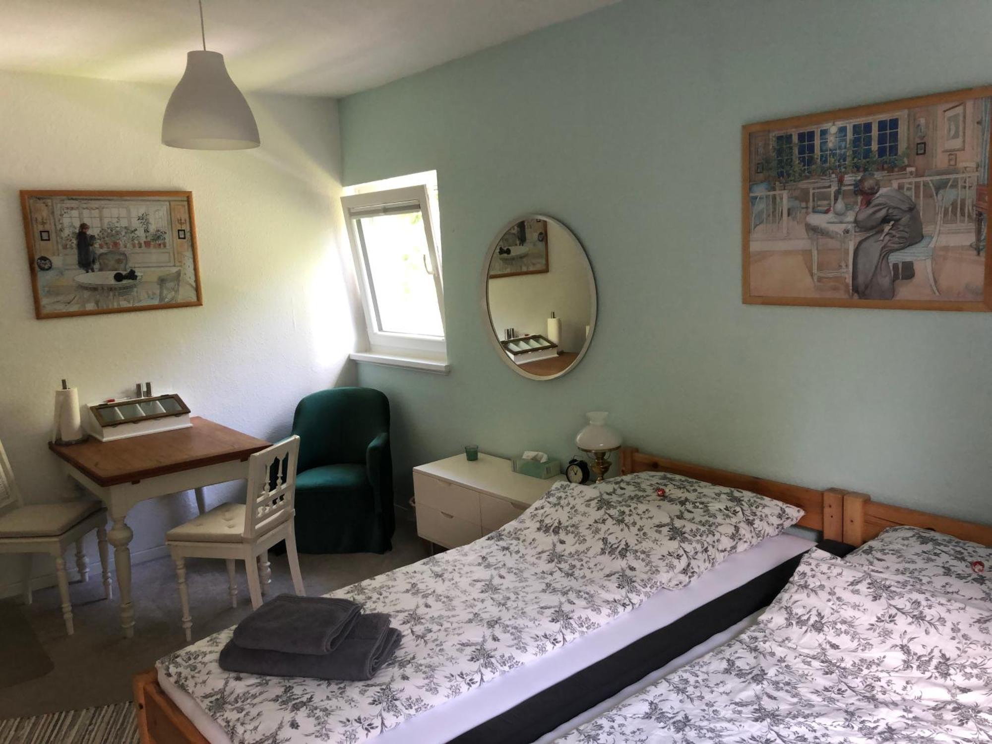 Stadtvilla-apartment Mit Parkblick Und Bester Verkehrsanbindung *